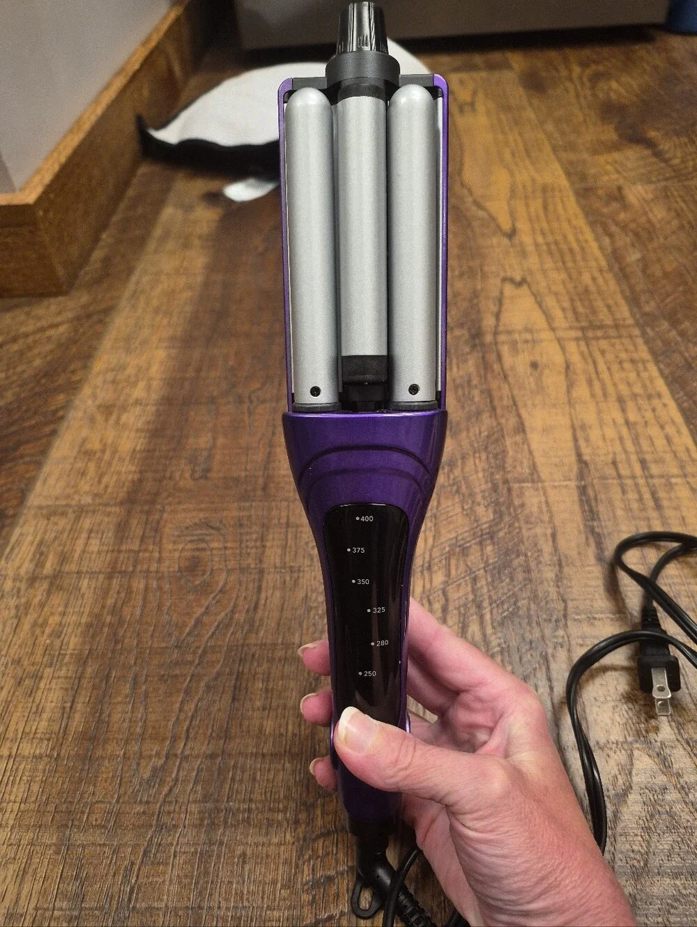 Bed Head Tourmaline Ceramic A-Wave-We-Go BH336 Hair Waver Purple